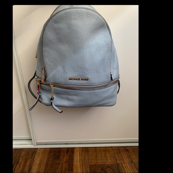 Michael Kors backpack - Picture 3 of 4